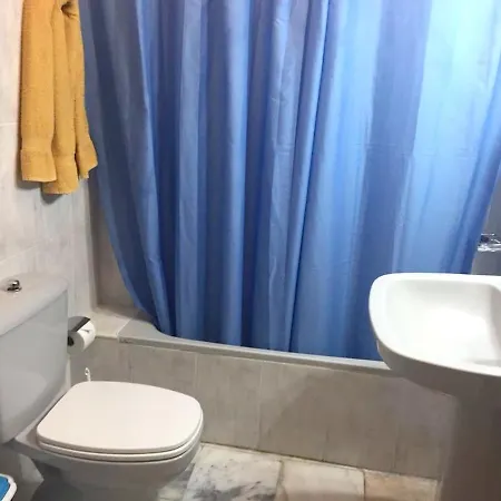 3 Bedrooms With Furnished Balcony And Wifi At Arona 아파트 아로나
